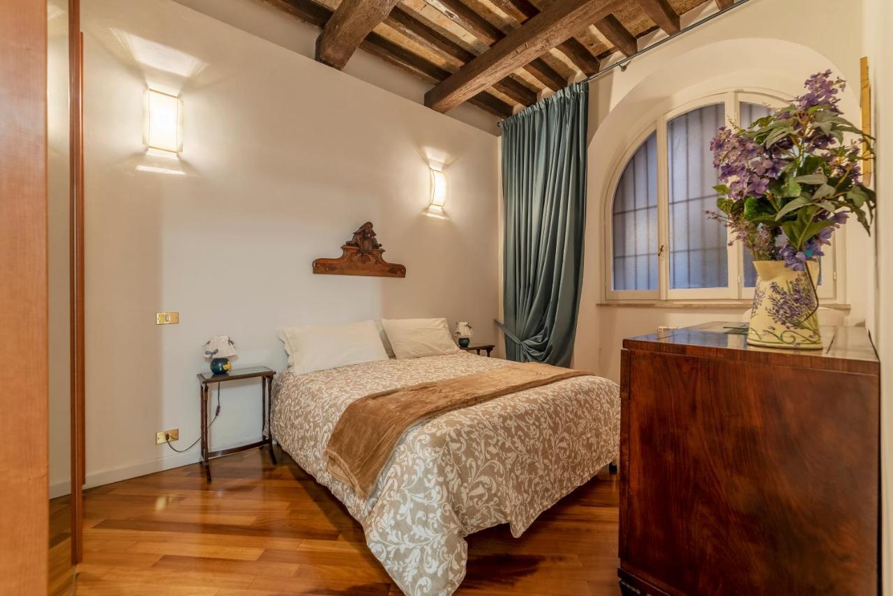 Rione Monti & Cavour Apartment Roma Dış mekan fotoğraf
