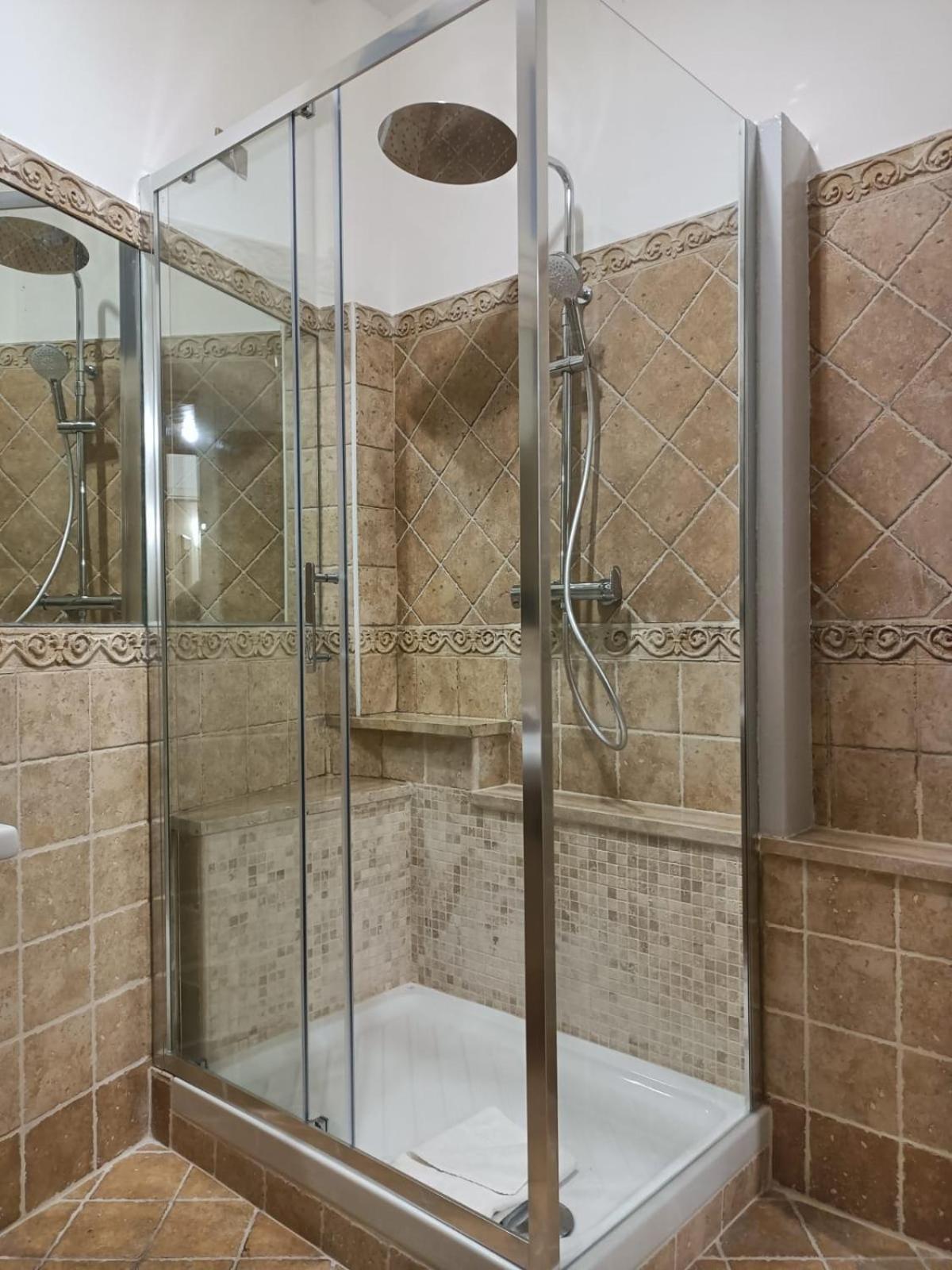 Rione Monti & Cavour Apartment Roma Dış mekan fotoğraf